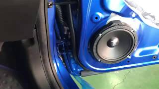 勁聲影音科技 HONDA FIT 原廠主機 升級HIHD數位電視 USB多媒體播放 & Ground Zero GZIC 16X分音喇叭 2017 FIT