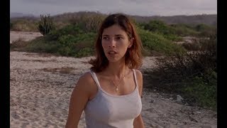Y Tu Mamá También - Arriving at the beach
