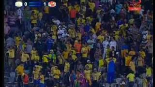 شغب جماهير الاسماعيلى فى مباراة الاهلى 3-5-2010