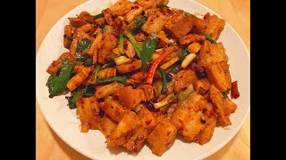 Brenda's Home-made Twice-Cooked Pork Belly 家常版回锅肉的做法，炒进去的小葱比肉片好吃的不得了
