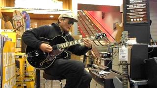 "Jammin' With The Ibanez Artcore AF71F Jazz Semi-Hollow Body Guitar At G.C."  June 14, 2015