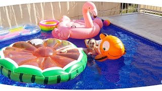 HAVUZ MALZEMELERİNİ ŞİŞİRİP HAVUZA ATLADIK | YAZ TATİLİMİZ 2019 | Fenomen Tv Yaz, Tatil, Havuz