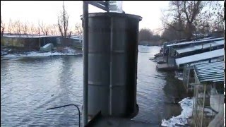 ветряк, ветрогенератор своими руками/wind turbine from the barrel handmade