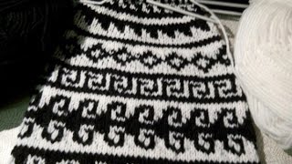 Жаккард спицами по кругу