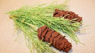 ЕЛОВАЯ ВЕТОЧКА С ШИШКАМИ из гофрированной бумаги