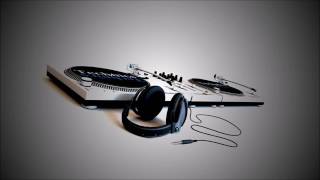 I Pio Wraia Stin Ellada Uno Momento -- DJ REMİX (KAFALARR)