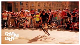 Парни мочат на улице на велосипедах.Трюки на bmx лучшая подборка  видео.