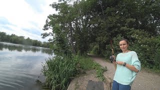 ПРИШЛА ЖЕНА И ТУТ НАЧАЛОСЬ!!! Ловим карпа на хлеб!