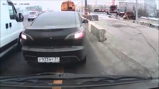 Быдло хачик на дороге получил в нос!