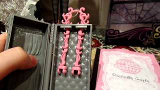 Monster High:Видео обзор Рошель Гойл "Скариж город страха"