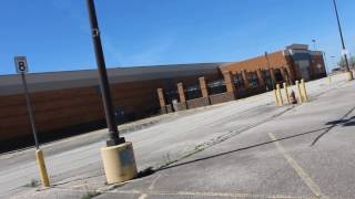 EXPLORING ABANDONED WALMART