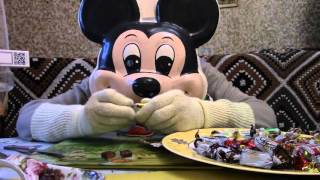 Шоколад.  chocolate. Арахис. Конфеты. "Снопик". [ Микки Сладкоежка ]