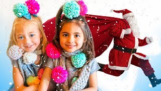 Everleigh and Ava catch SANTA!