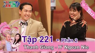 Hồng Vân 'trố mắt' nghe tục 'bắt chồng' của cô dâu Ê Đê | Thanh Giang - H' Ngoan Nie | VCS #221 ?
