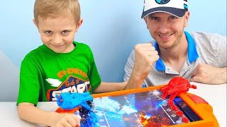 Игры для Мальчиков Космические Войны - Даник против Папы Кто же выиграет? Видео для детей