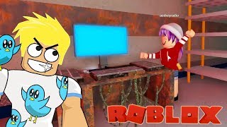 Audrey is a Hacker and Chad is a BEAST! Roblox Escape the Facility