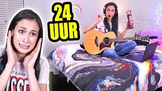 24 UUR IN MIJN SLAAPKAMER OPGESLOTEN - CHALLENGE! || Fan Friday
