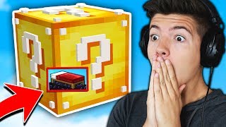 BUILDING A LUCKY BLOCK in BED WARS! (Minecraft BED WARS Trolling)