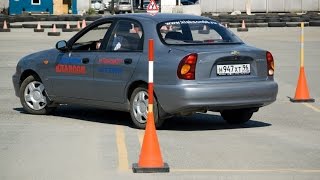 Задняя паралельная парковка. Как это делают на экзамене