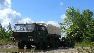 RC Tatra T-813 Kolos 1/8 (16)