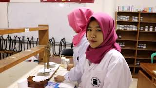 Vlog #1 Cara pembuatan sediaan serbuk terbagi (Pulveres)