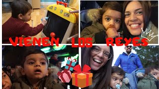 Vemos la CABALGATA por PRIMERA VEZ +ABRIENDO REGALOS DE REYES