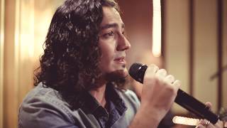 Eu Me Rendo - Live Session ♫ Thiago Brado
