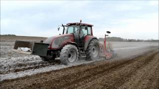 Valtra T120, Semis de Maïs, Combiné Kuhn-Monosem