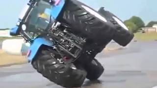 Прикольная езда на Тракторе