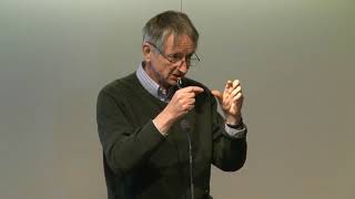 Geoffrey Hinton Capsule theory