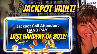 HANDPAY ON JACKPOT VAULT SLOT MACHINE