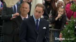 Prince William pays tribute to the Queen in Nottingham