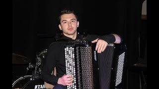 И.С.БАХ ля минор - БОЛЬШАЯ ОРГАННАЯ ПРЕЛЮДИЯ И ФУГА играет Николай Баринов