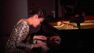 The Kyoko Oyobe Trio at The Blue Note NYC -The Fattest Cat in NY*- HD Youtube