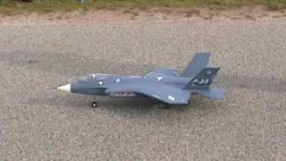 F-35: RC Freewing 70mm vector thrust Maiden Flight