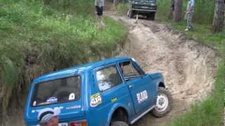 4x4 toyota LJ, jeep cherokee, land rover discovery, range rover et lada niva au marquenterre