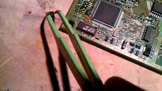 Clio UHC EPROM 93C66 Dump to extract pin code APV