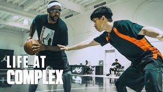 1V1 BASKETBALL BATTLE - MARCUS JORDAN VS TONY MUI | #LIFEATCOMPLEX