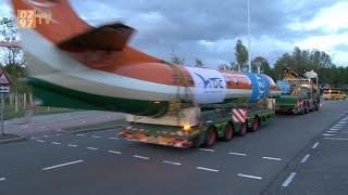 Vliegtuig over de weg naar Aalsmeer - 0297 TV