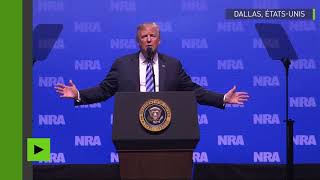 Donald Trump fait la promotion du port d'armes à Dallas