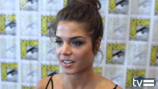 Marie Avgeropoulos Interview - The 100 (CW) Season 2