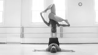 Remix #3  Acroyoga Montreal with Jessie & Eugene