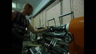 Вертикальная бобинорезка WFQ-1300 - резка фольги - бобинорезальная машина