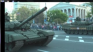 В Донецке прошёл  парад посвящённый  День Победы 9 мая