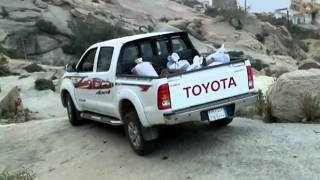 هايلكس 2010 دبل و فكس ار93 صخور جبل شدا الاعلى