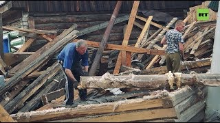 Общая трагедия: как волонтёры помогают устранять последствия наводнения в Тулуне