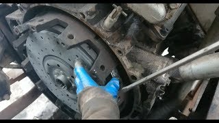 Снимаю сонькой установку сцепление, кпп и ремонт кулисы Камаз!