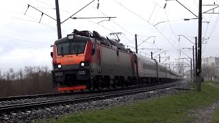 Встреча электровоза ЭП20-025 и электропоезда ЭД9М-0200