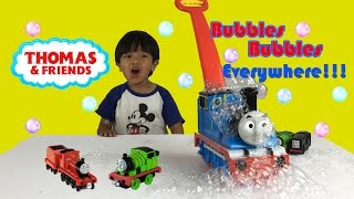 Ryan plays with Thomas and Friends Bubbles Machine