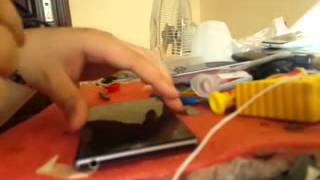 Sony Xperia Z1 - как снять крышку и аккумулятор